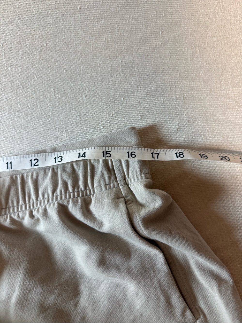 Lululemon Inner Glow High Rise Short 3” - Picture 4 of 6